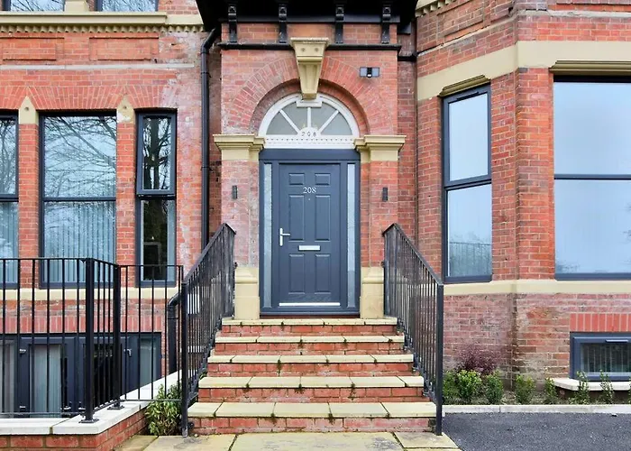 Free Parking - Cosy 2-br Flat Near Salford Royal Apartmán