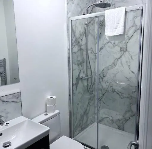 Appartement Free Parking - Stunning 2-br Near Salford Royal