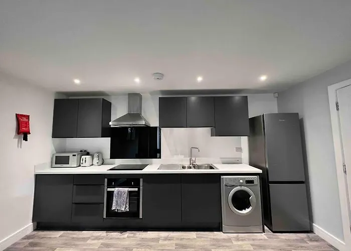 Free Parking - Lovely 2-br Flat Near Salford Royal 아파트 맨체스터