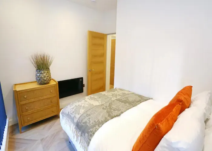 Cosy Retreat - Steps From Spinningfields - Pass The Keys Manchester