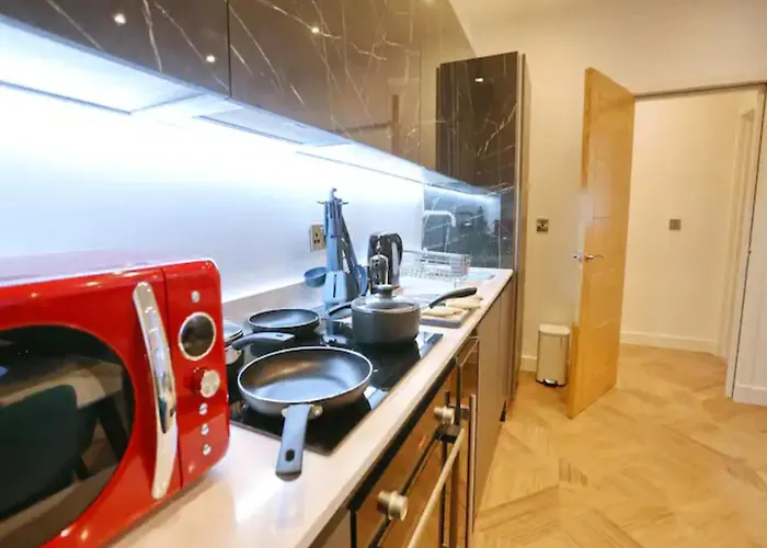 Cosy Retreat - Steps From Spinningfields - Pass The Keys Manchester