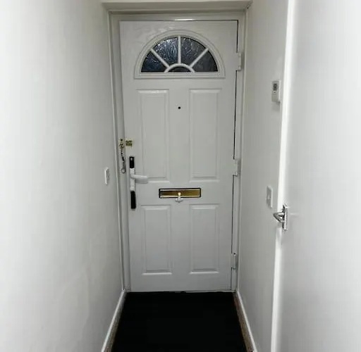 Semesterbostad Salford 2-bed - Near Uni & Mcr Centre