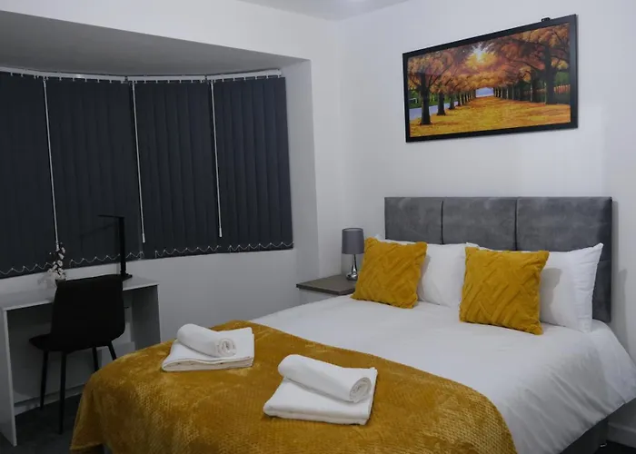 Etihcity - 3 Bedroom Semi - Free Parking Near Etihad Stadium, Tourist Attractions, Centre, Transport And Motorway Links Next To Mcdonald's - Sky N Netflix Dom wakacyjny Manchester