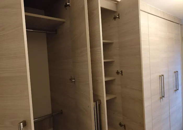 New 2 Bedroom In - Stretford - Old Trafford Close To Football-cricket Ground & Centre 아파트 *