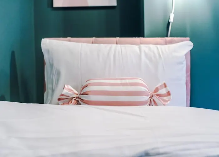 5 Bed Salford Sanctuary Retreat 펜션