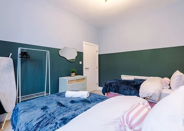 Dom wakacyjny 5 Bed Salford Sanctuary Retreat *