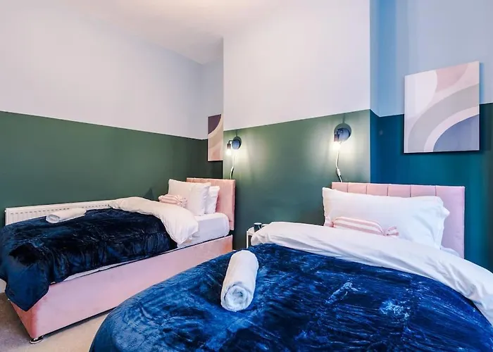 5 Bed Salford Sanctuary Retreat Dom wakacyjny