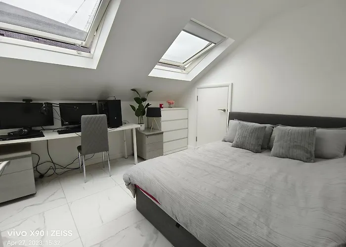 Shared House - 10 Mins From Piccadilly Station/man Uni/o2 Apollo Μάντσεστερ