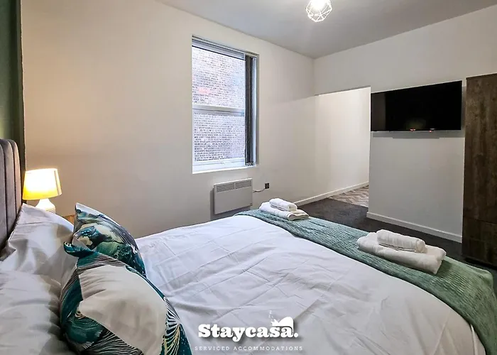 Delightful Spacious Haven With Large Driveway 別荘 *