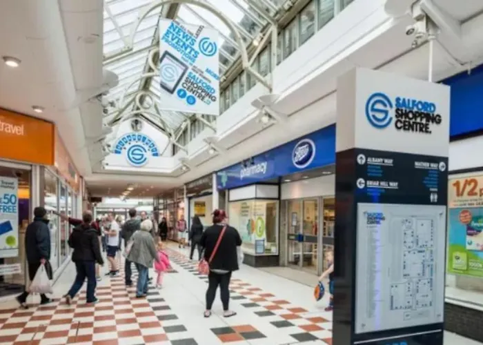 Apartamento Mcr 1br Getaway With Rooftop Access & Prime Location Mánchester