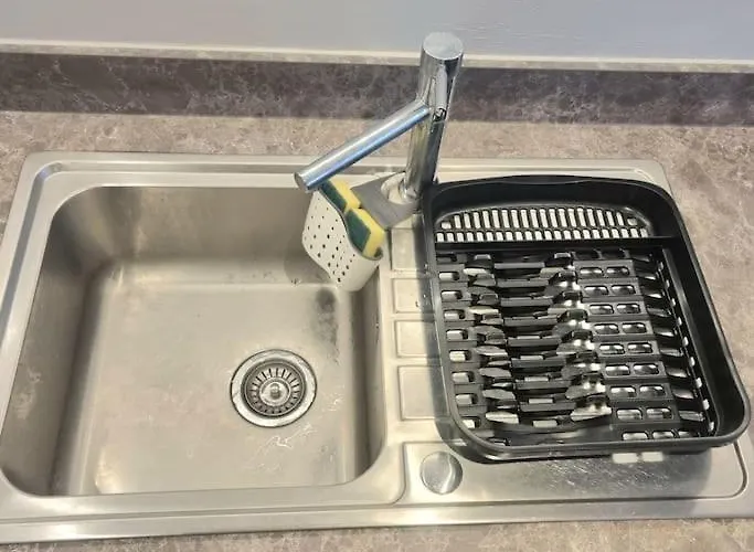 Apartamento Mcr 1br Getaway With Rooftop Access & Prime Location Mánchester