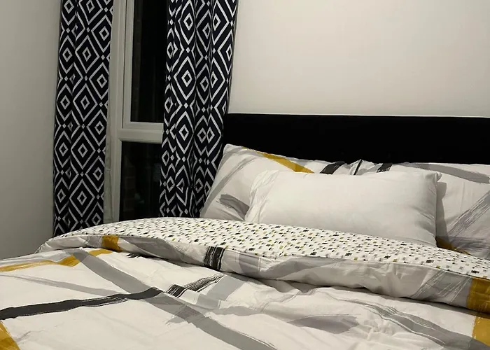 Rum i privatbostad Lush Place