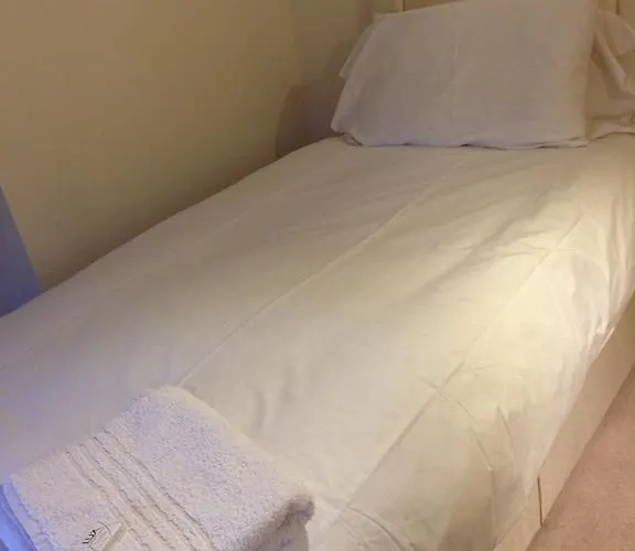 Otel Lower Turks Head 3*