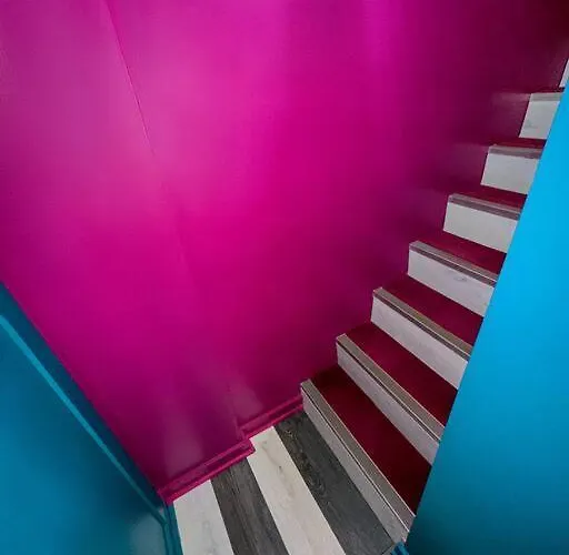 Manchester's Only Themed Slumber Party For 8 With Makeup