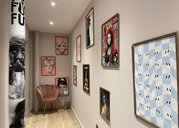 아파트 Stunning 2 Bed In Greater *