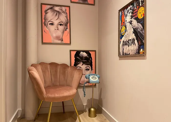 Stunning 2 Bed In Greater Apartamento *