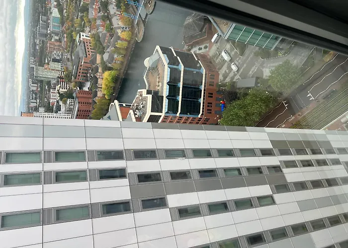 Immaculate 1-bed On The 26th Floor Manchester