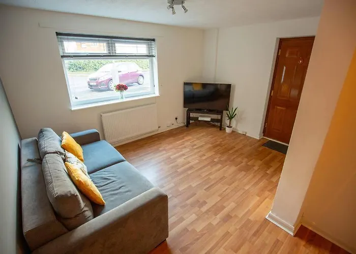 Entire 1 Bedroom House In Manchester
