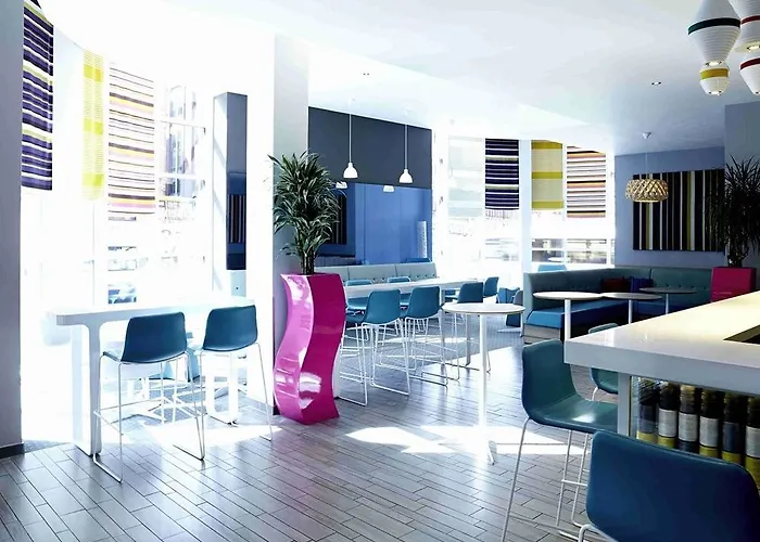 酒店 A&o Centre 3*