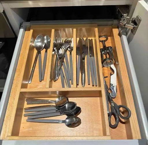 City * Μάντσεστερ