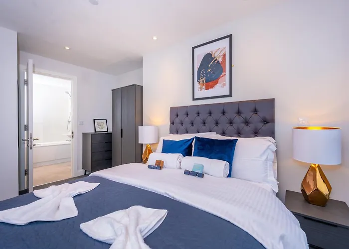 Cosy 1 Bed - Perfect For Long By Valore Services Appartamento