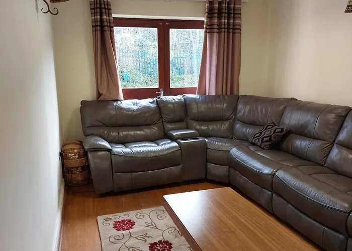 Dobcross Close Daire Manchester