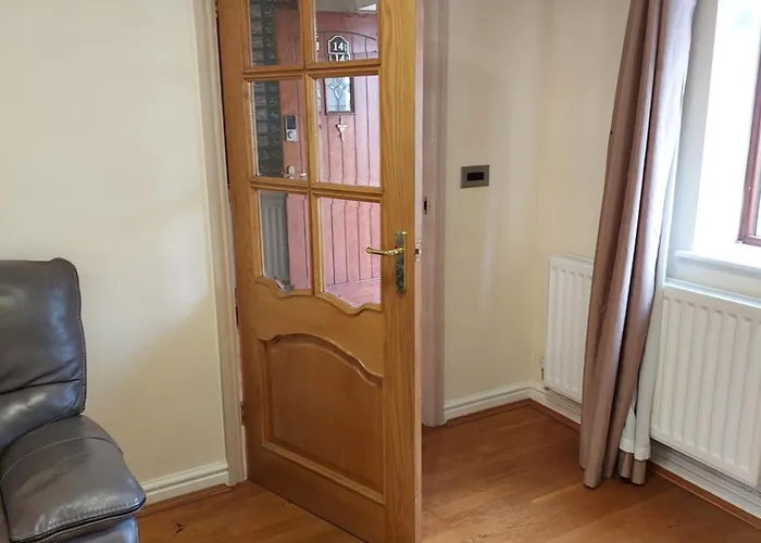 Dobcross Close Daire *