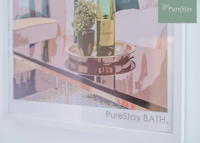 Modern 5 Bedroom House In By Purestay - Short With Service & Free Parking *