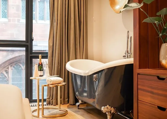 Hammock Heights! Hot Tub,private Garage,citycentre *