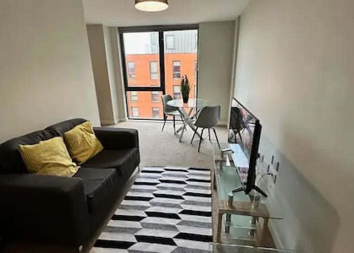 Large 1 Bed In Sleeps 2 * Mánchester