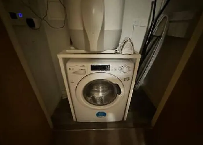 Airy 1 Bed Sleeps 2 * Manchester