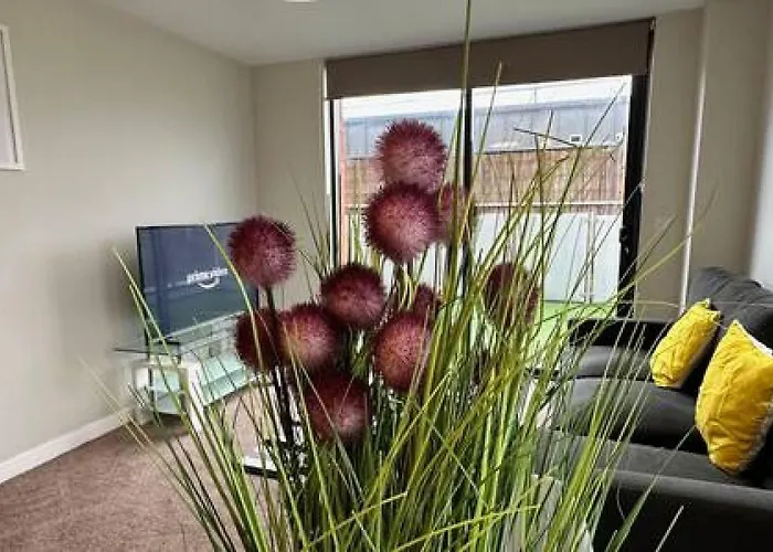 Large 1 Bed Mcr And Huge Terrace Sleeps 4 Διαμέρισμα