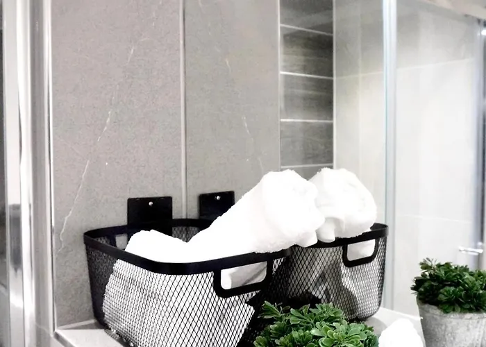 Luxury 2 Bed With Balcony 맨체스터