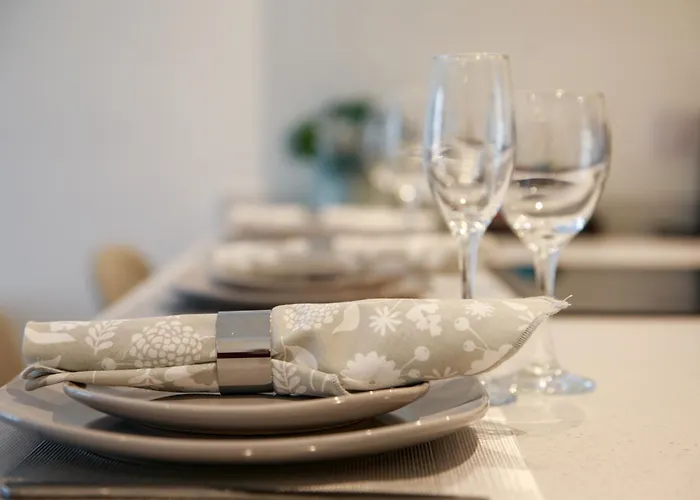 Trafford Modern 1 Bed With Cinema 아파트