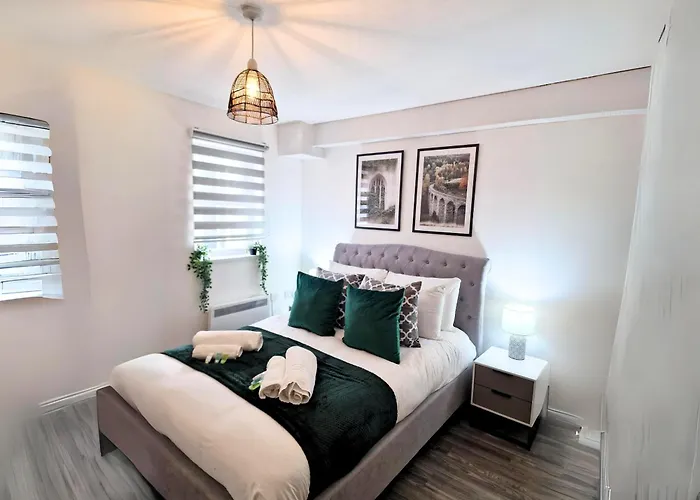 By Bevolve - Centre Apartment Manchester