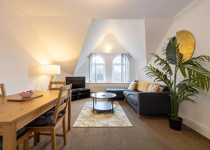 Apartament The Burton- Free Gated Parking *