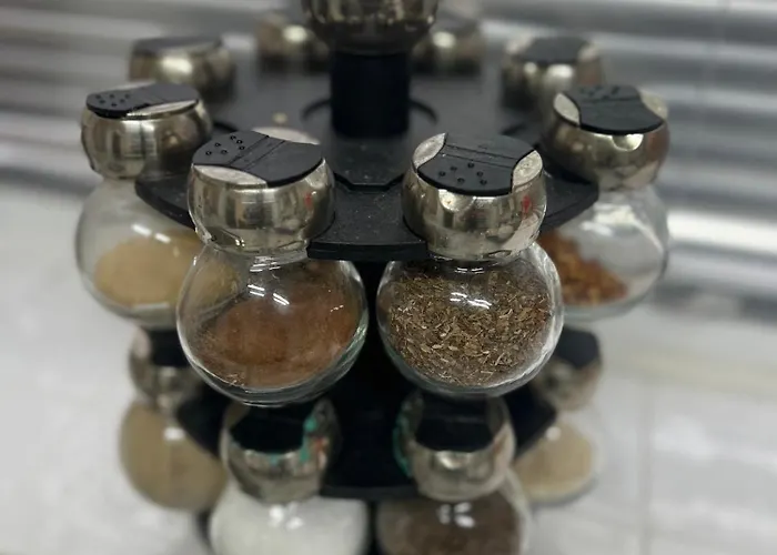 New Getaway - Free Gated Parking With Fob