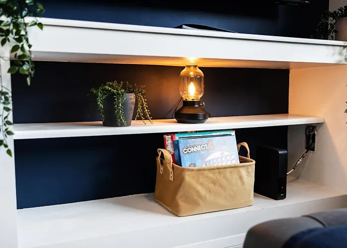 The Heart - Cosy 3 Bedroom House With Double Driveway And Garden In 펜션 *