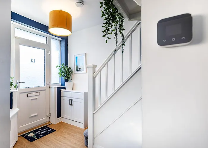 펜션 The Heart - Cosy 3 Bedroom House With Double Driveway And Garden In 맨체스터