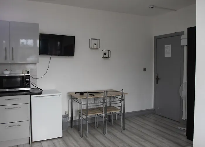 Hills View Apartment Manchester