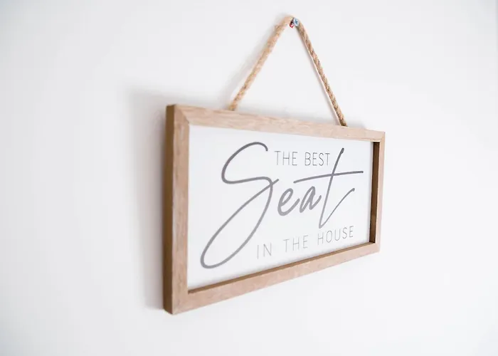 By Bevolve - Free Parking