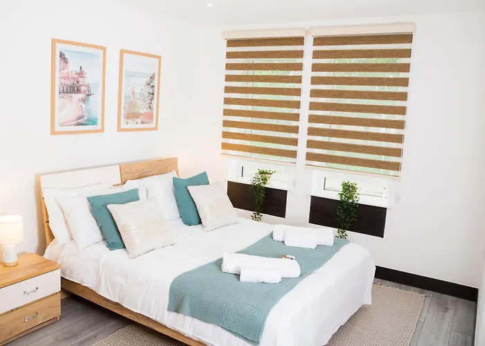 Casa vacanze By Bevolve - Free Parking *