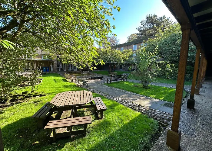 Luther King House Otel 2*