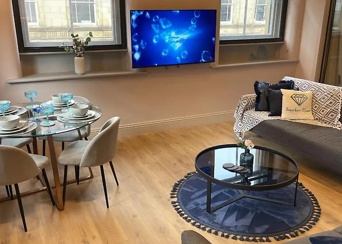 아파트 M1 Centre 3 Bed 3 Bath Luxe Penthouse *