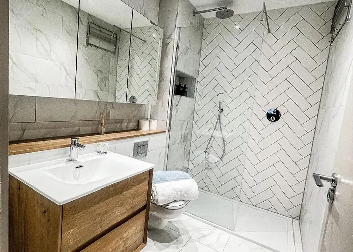 M1 Centre 3 Bed 3 Bath Luxe Penthouse * 맨체스터