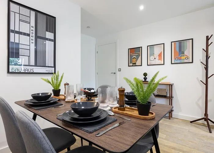 Oscar House - 2 Bed 아파트 *