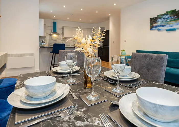 Vibrant 2br In Chorlton, Free Parking Апартаменты Манчестер