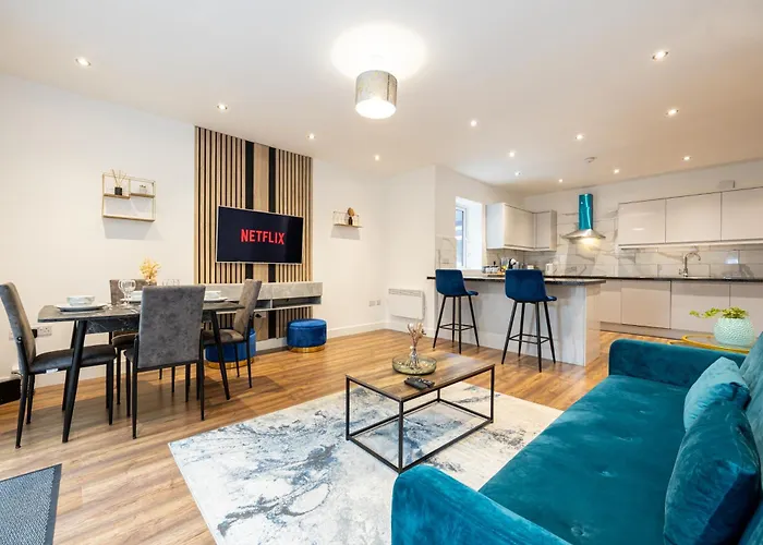 Vibrant 2br In Chorlton, Free Parking Μάντσεστερ