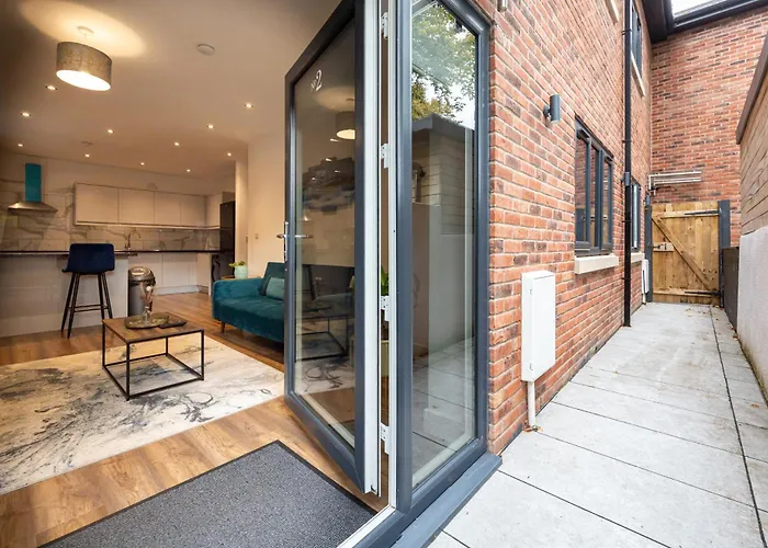 Vibrant 2br In Chorlton, Free Parking * Μάντσεστερ