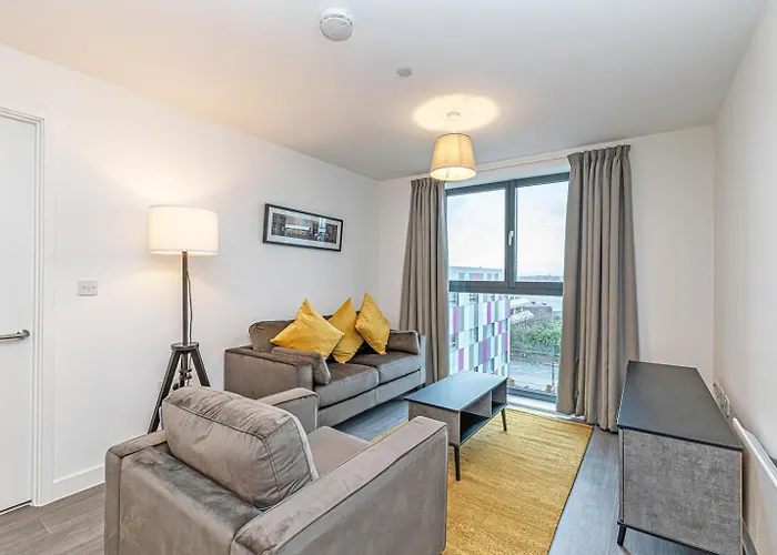 Insignia By Guestz * Mánchester